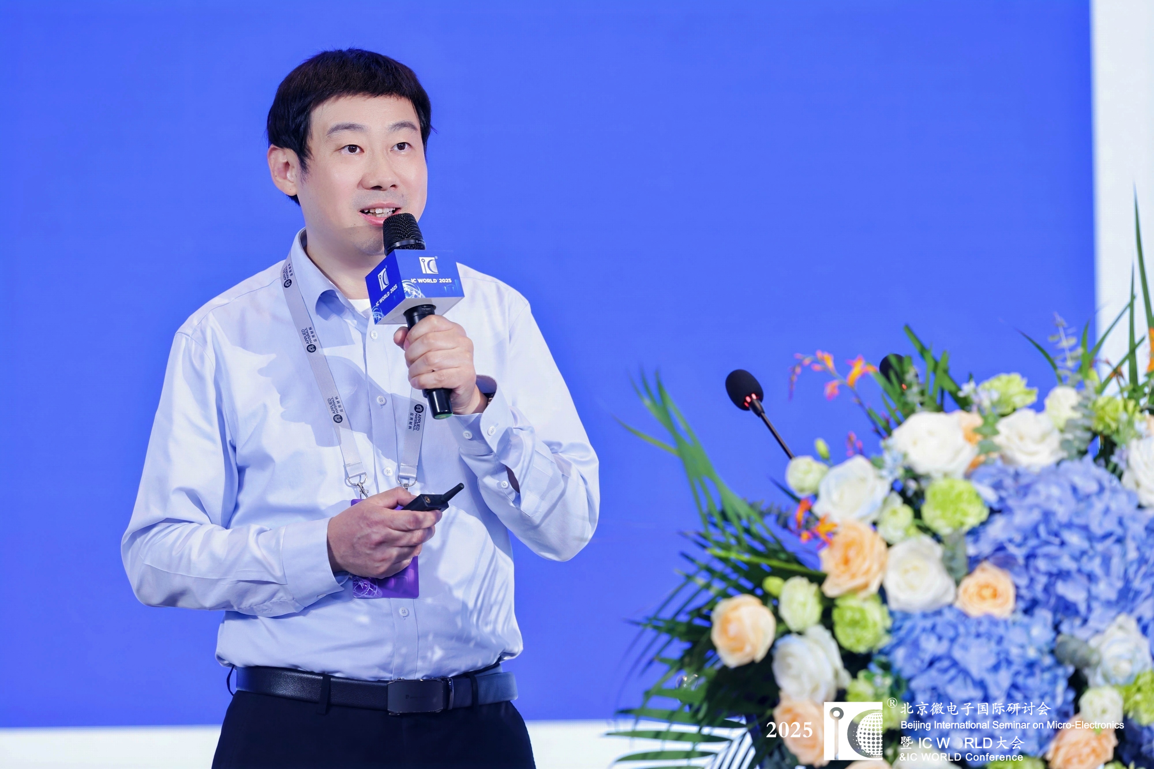 1759126376257679jIVt.jpg 何博演講圖.jpg